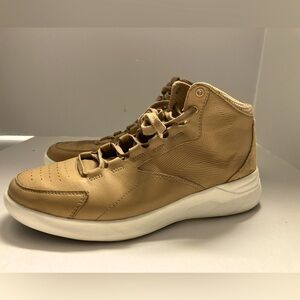 Under Armour Women’s High Top Shoes, Size 7, Dk Tan, Lace Ups